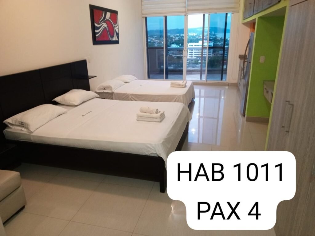 Habitación 11 - Balcón, foto 1 de 2